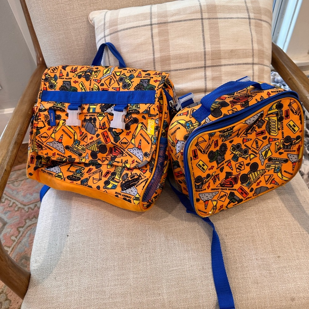 Bixbee backpack $ lunchbox